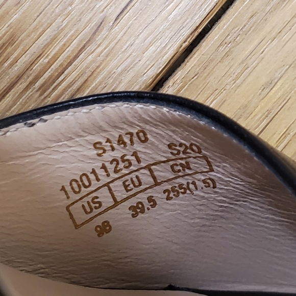 Stuart Weitzman Black Leather Wedges - Picture 5 of 5